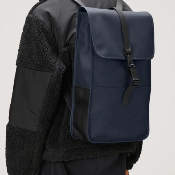 RAINS from Denmark Backpack NAVY Unisex MSRP $125 Popular in Europe! - Picture 4 of 6